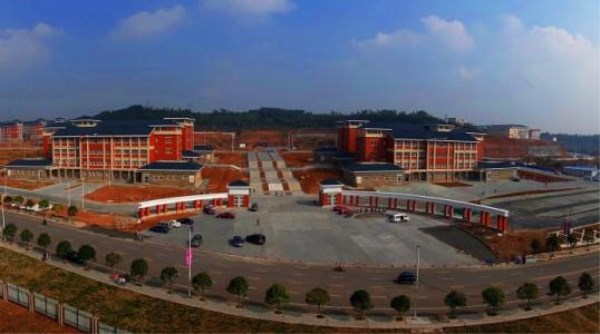 四川专科医药类学校_四川中医药高等专科学校_四川医药高等专科学校怎么样